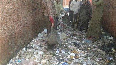 محافظ أسيوط يقرر إنشاء سوق للباعة الجائلين بمركز أبوتيج