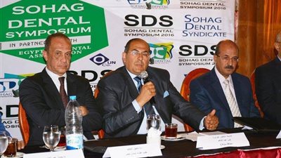 بالصور | محافظ سوهاج يشارك في منتدي 