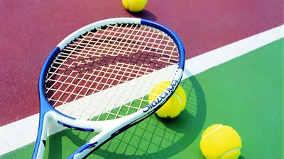 معسكر في كرة المضرب بمشاركة طلاب المدارس الرياضية في 15 محافظة بالإسماعيلية 