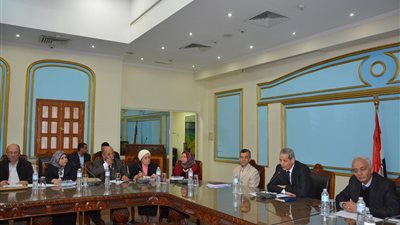 التعليم: بدء عمل لجان تطوير مناهج العلوم الإنسانية والاجتماعية واللغة العربية