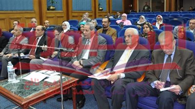 الهلالى يطالب الادارات التعليمية بتقارير عن حالات الغش خلال امتحانات التيرم الأول