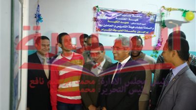  افتتاح المعرض الفني الثالث لطلاب كلية الهندسة بجامعة جنوب الوادي