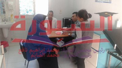 قوافل جامعة القناة تعالج 383 حالة بالسويس