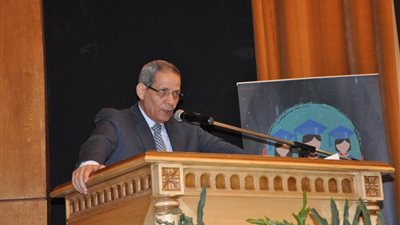  الهلالي: مدارس المتفوقين أحد مظاهر تطوير التعليم.. ودول عربية تسعي لنقل التجربة  