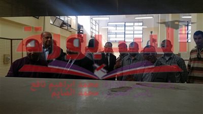 بالصور.. وكيل تعليم دمياط فى زيارة لمصنع مدرسة كفر سعد الصناعية