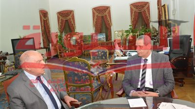 الهلالي يناقش فعاليات اجتماع اللجنة المركزية لإتحاد المعلمين العرب