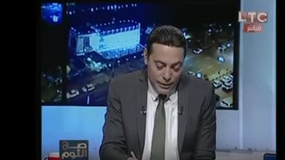 بالفيديو| طالب يغلق الهاتف في وجه الوزير علي الهواء خوفا منه 