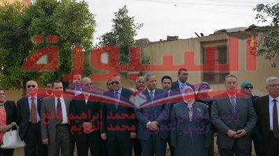 الهلالى: منح مكافآت لمعلمى التعليم الأساسى