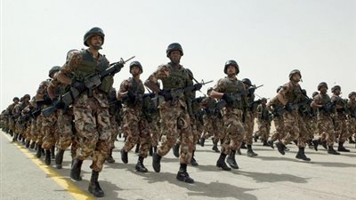 القوات المسلحة تعلن عن قبول دفعة للتطوع من المؤهلات المتوسطة وحملة الاعدادية.. ننشر الأوراق المطلوبة