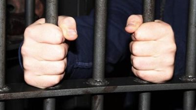 النيابة: حبس موظف اختلس 54 ألف جنيه من مرتبات المعلمين بالفيوم