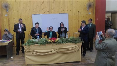 بالصور..  تصفيات مسابقة أوائل الطلبة للتعليم التجاري بأسيوط