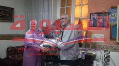 بالصور.. أبو شامة يكرم توجيه التربية المسرحية بأسيوط