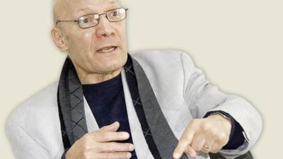 كبير شعراء العرب فى ضيافة ألسن عين شمس