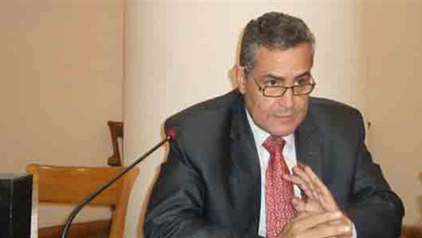 الدكتور كمال مغيث