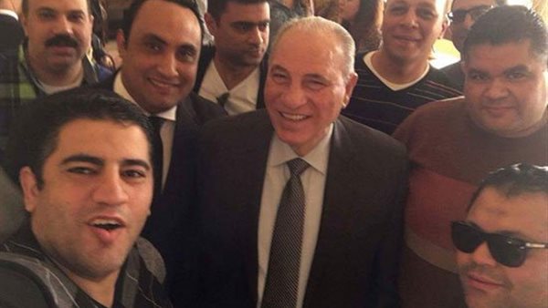 الزند اثناء استقال