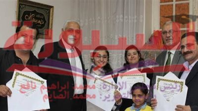 تعليم أسيوط يحتفل بفوزه بأول جمهورية كأحسن صوت غنائى