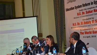 الهلالى: قانون التعليم الجديد يعمل على تحسين أوضاع المعلمين