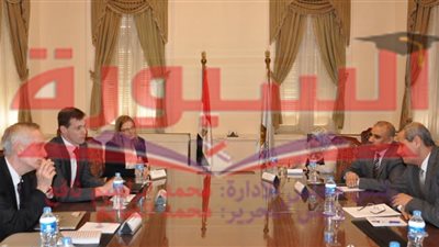 الهلالى يبحث مع سفير بريطانيا بالقاهرة سبل إصلاح النظام التعليمى فى مصر