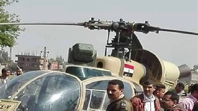 هبوط هليكوبتر عسكري اضطراريًا فى الشرقية دون خسائر  