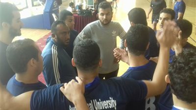 جامعة القناة تشارك في بطولة لكرة اليد بالجامعة الأمريكية