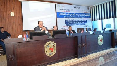 اختتام فعاليات المؤتمر السنوي الرابع لقسم الاطفال بكلية الطب بسوهاج