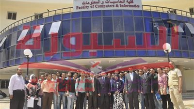 انطلاق المؤتمر الطلابى الأول لحاسبات القناة