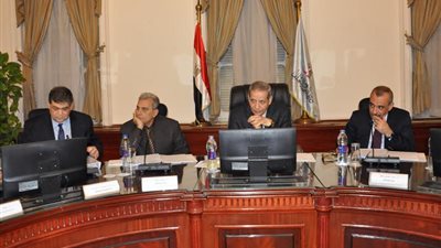 الهلالي: إعداد بنوك أسئلة الشهادات العامة