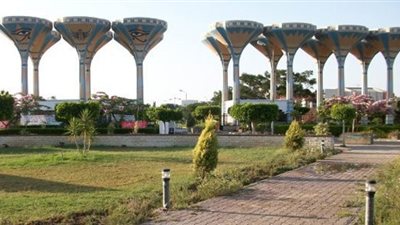 بالصور .. قوافل جامعة القناة تعالج 371 حالة بشمال سيناء 