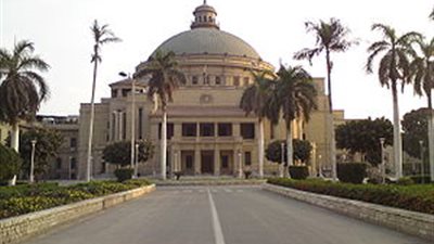 مجلس جامعة القاهرة يستعرض الترتيبات والقواعد الخاصة بتنظيم أعمال امتحانات نهاية العام