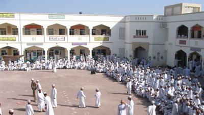 مطلوب معلمين الى سلطنة عمان.. ننشر الشروط والتفاصيل