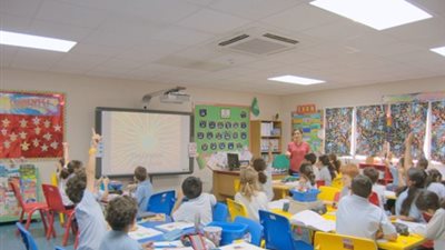 مطلوب معلمين لمدارس الانترناشونال بالرياض براتب 7500 رسال سعودى.. ننشر المزايا