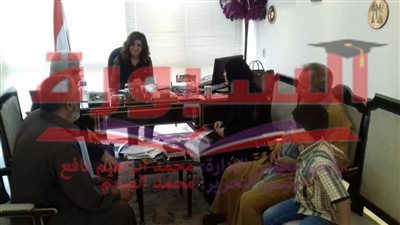 نبيلة مكرم تأمر بصرف معاش شهرى لأرملة مواطن مصرى توفى بالسعودية 