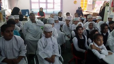 مدارس الصفوة العمانية تعلن عن وظائف شاغرة للمعلمين.. ننشر التفاصيل