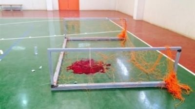 مقتل تلميذ بعد سقوط عارضة ملعب المدرسة عليه قبل دخوله الامتحان