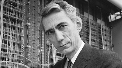 تعرف على كلود شانون Claude Shannon مؤسس نظرية المعلومات.. والأب الروحى للإنترنت