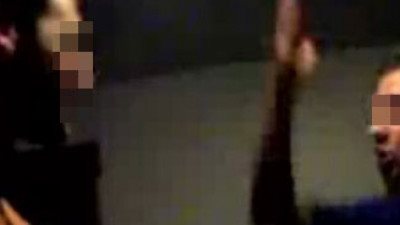 طالب يصفع معلمه بالقلم في القليوبية عقب الامتحان ..فينك يا وزارة بعتي المعلمين 