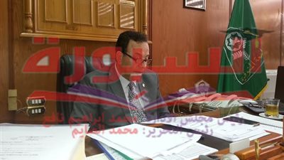 رئيس جامعة المنوفية يشدد على الالتزام بالضوابط القانونية لتنظيم الامتحانات