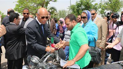 18 دراجة بخارية لذوى الاحتياجات الخاصة