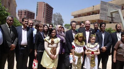 برواتب مجزية يصل لـ 3000 جنيه.. مدرسة أمريكية ببنها تعلن عن حاجتها الى معلمين فى جميع التخصصات