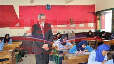 الهلالي يتفقد سير امتحانات الدبلومات الفنية بمحافظة الجيزة و يطمئن على تجهيزات اللجان