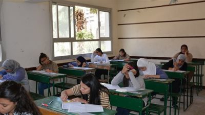 امتحانات الثانوية العامة ستستمر الى بعد العيد!