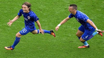 بالفيديو..مودريتش يقود كرواتيا لإسقاط تركيا في يورو 2016