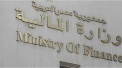 طلبات وزير المالية أوامر.. بدء صرف مرتبات يونيو للعاملين بالدولة