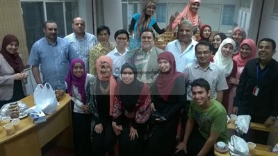 نجاح الطلاب المصريين الدراسين بالمركز الاندونيسى بجامعة القناة