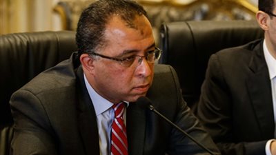 مبروووك.. وزير التخطيط: تعيين جميع المؤقتين العاملين فى الدولة قبل 2014/6/30