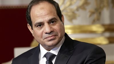   السيسي: إعادة الامتحانات لتحقيق التكافؤ بين الطلاب.. ونظام جديد للثانوية العامة العام المقبل