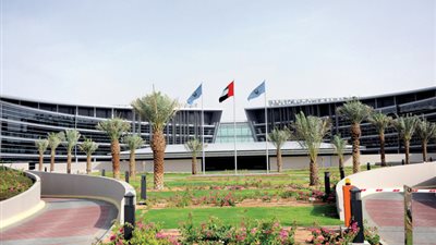 عاجل.. جامعة الامارات تعلن عن حاجتها الى أعضاء هيئة التدريس.. سجل هنا