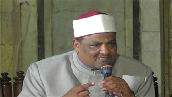 الدكتور عباس شومان