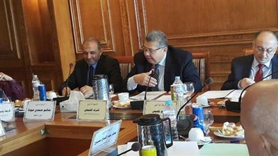 الشيحي يبحث إنجازات المعهد القومى للبحوث الفلكية.. ويؤكد: يجب تحويل النشر العلمى إلى اقتصاد