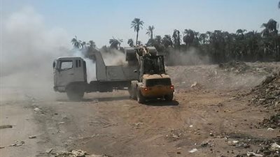 رفع 780 طن مخلفات وإزالة 52 حالة تعدي على الاراضي الزراعية بأسيوط